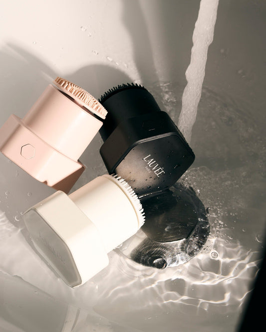 Nos conseils pour intégrer une brosse visage dans votre routine beauté